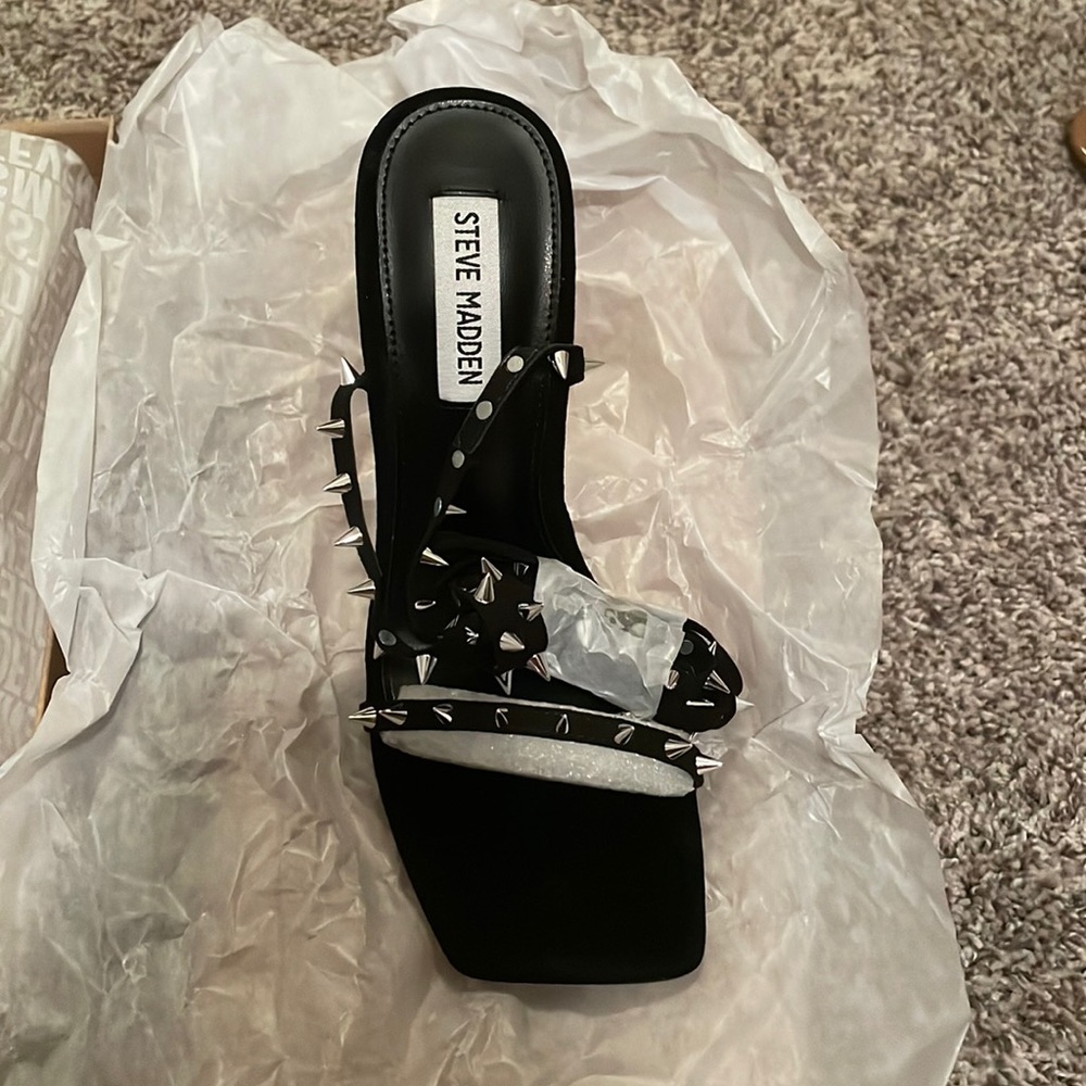 Steve Madden Uplift (With Spikes) - NEVER WORN